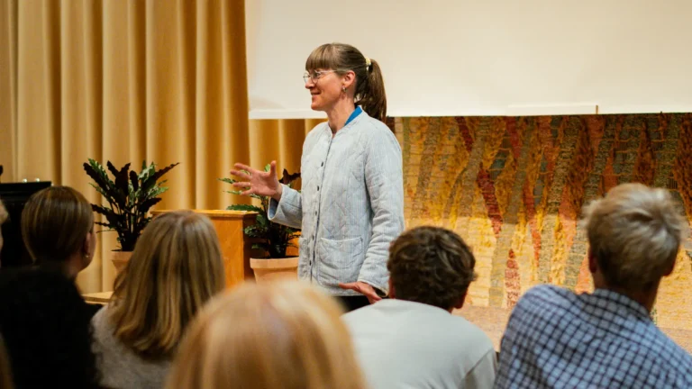 Mette Øyås holder foredrag